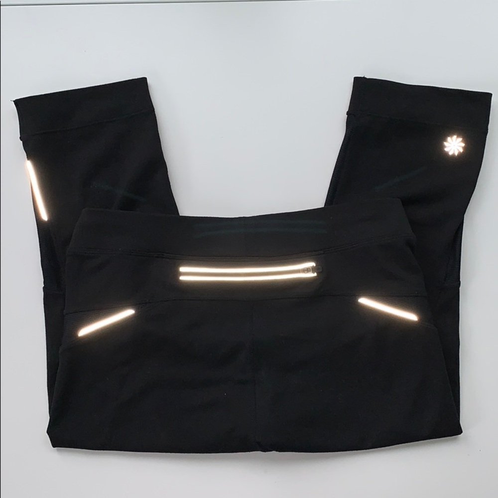 Athleta Black Capri